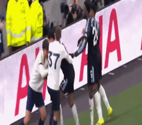 巴塞罗那独,家预告,克里斯滕森,九游,9You,九游注册网址,九游app,九游官网,九游网站,九游下载