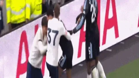 巴塞罗那独家预告：克里斯滕森续约在即，年薪谈判即将开启，未来一周悬念揭晓！