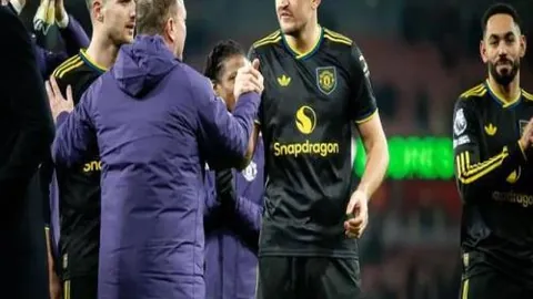 法国点球夺冠晋级四强 姆巴佩连续7场进球荒